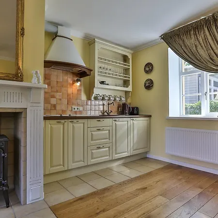 Апартаменты 1956